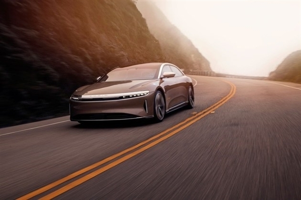 ˹ɱ֣Lucid Airٷ֤ ĵ綯