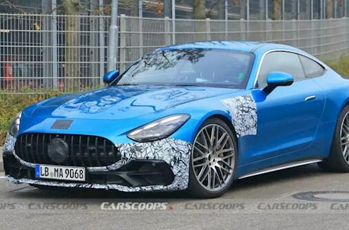 2.0TϵͳȡV8÷˹-AMG GTŰع