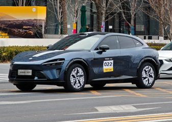 101.7ȵ СYU7Ϣع⣺Զ820km