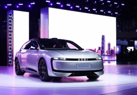 AUDIµѪ E5 Sportbackƽ̨/Զ